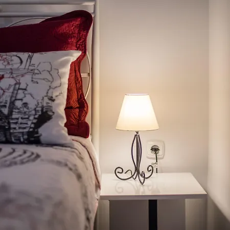 Luxury Lidija Casa de hóspedes 3*