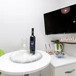 Luxury Lidija Maison d'hôtes 3*