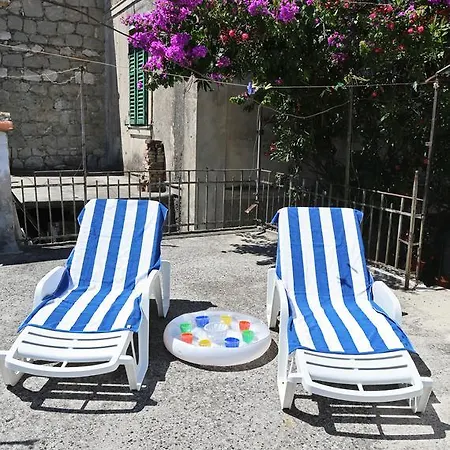 Luxury Lidija