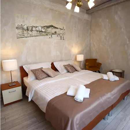 Gostinjska kuća Luxury Lidija Split