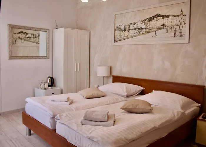 Luxury Lidija Vendégház 3*